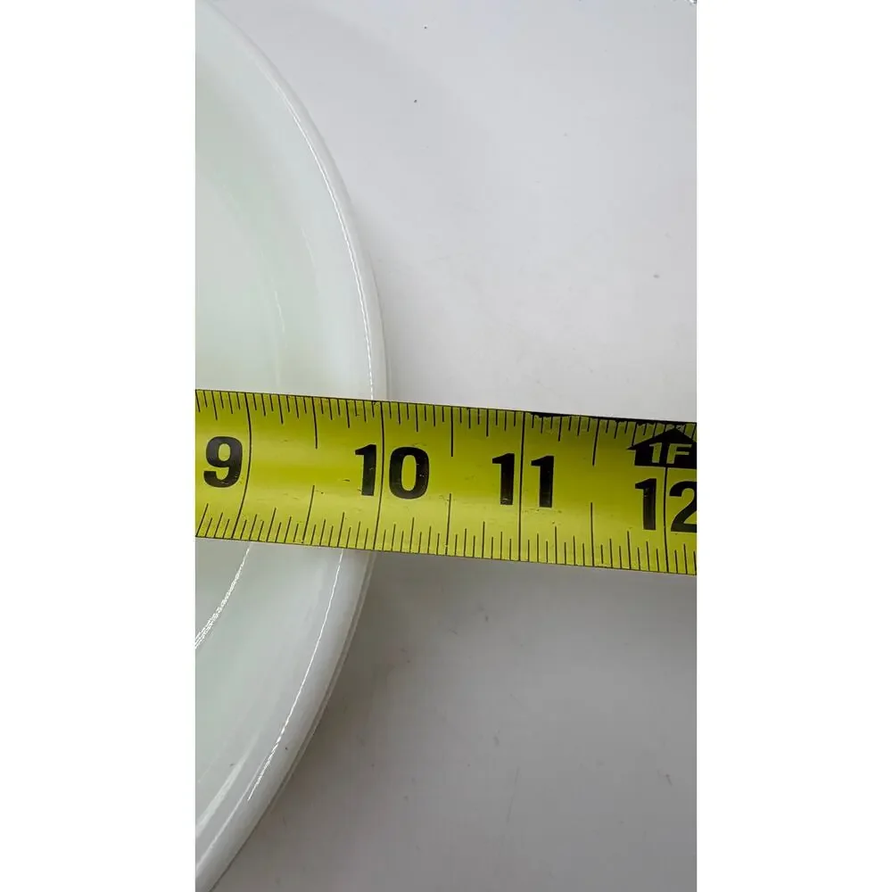 Set of 2 Vintage PYREX #209 White Milk Glass 23cm Pie Plate Corning